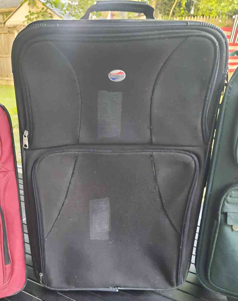 Luggage small  20 each - Port Jefferson Station, New York - FleaMarketBay