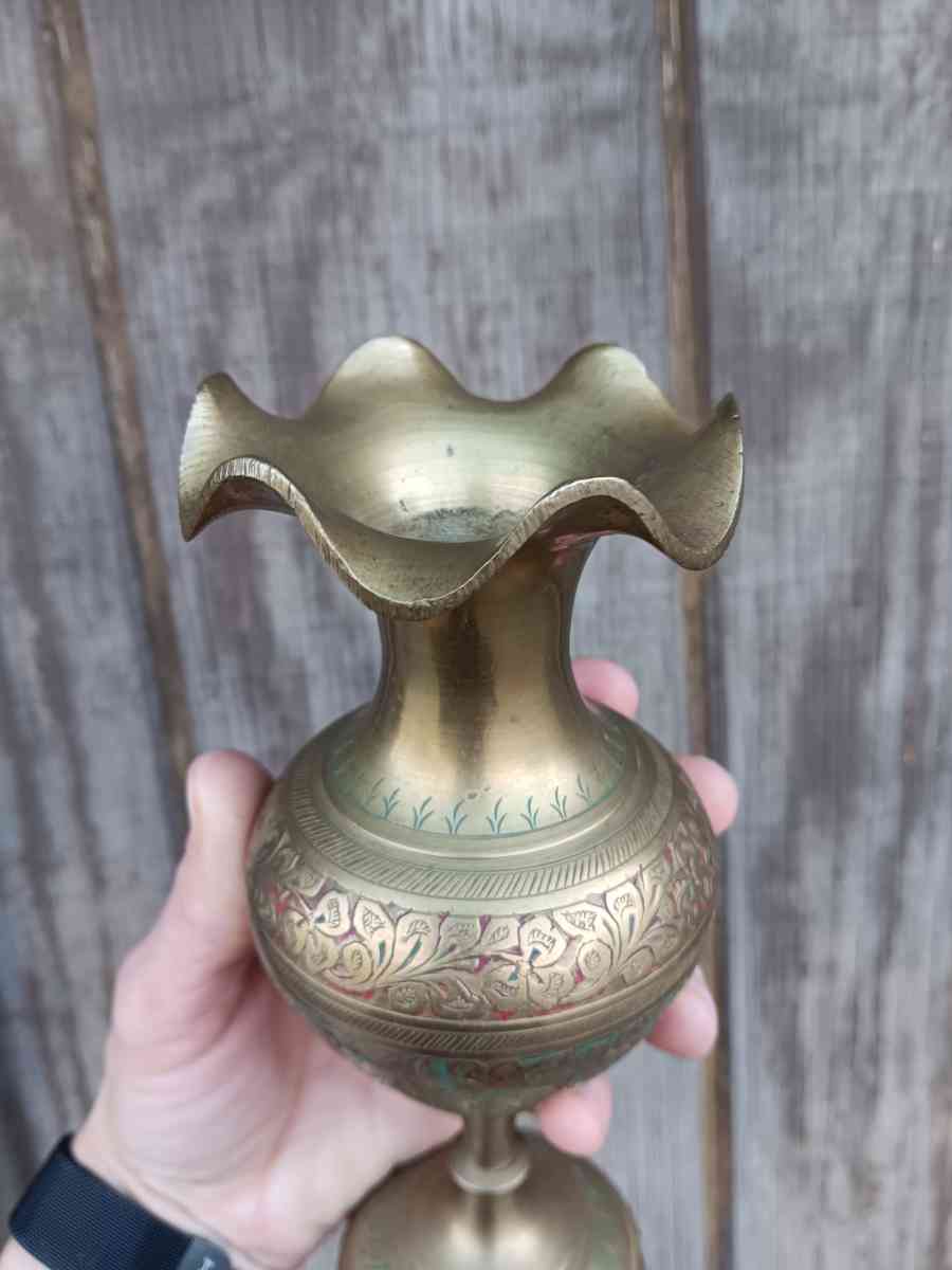 Antique Vases From India - Elk River, Minnesota - FleaMarketBay