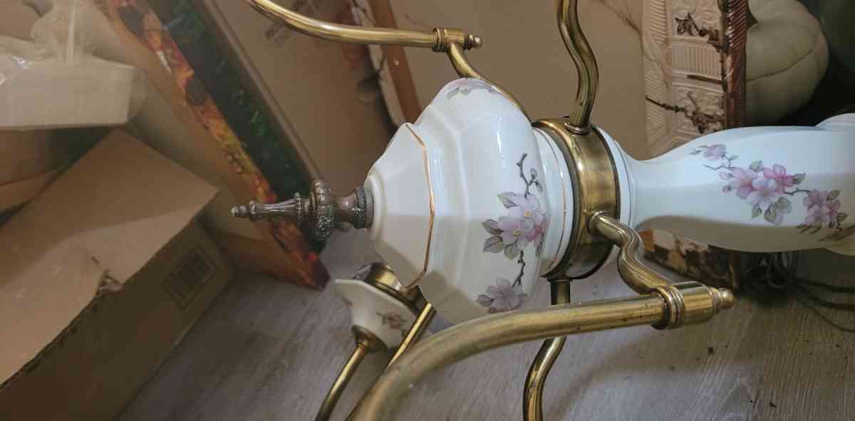 antique porcelian and brass flower chandelior - Cleveland, Ohio - FleaMarketBay