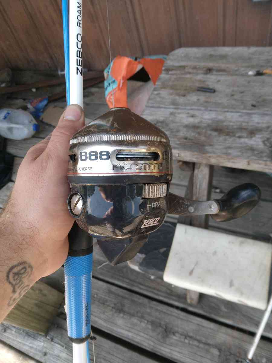 catfihing poles and reels - Cromwell, Kentucky - FleaMarketBay