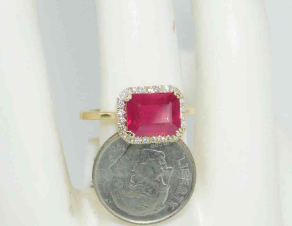 14k Gold Rudy  and diamonds   ring - Antioch, Tennessee - FleaMarketBay