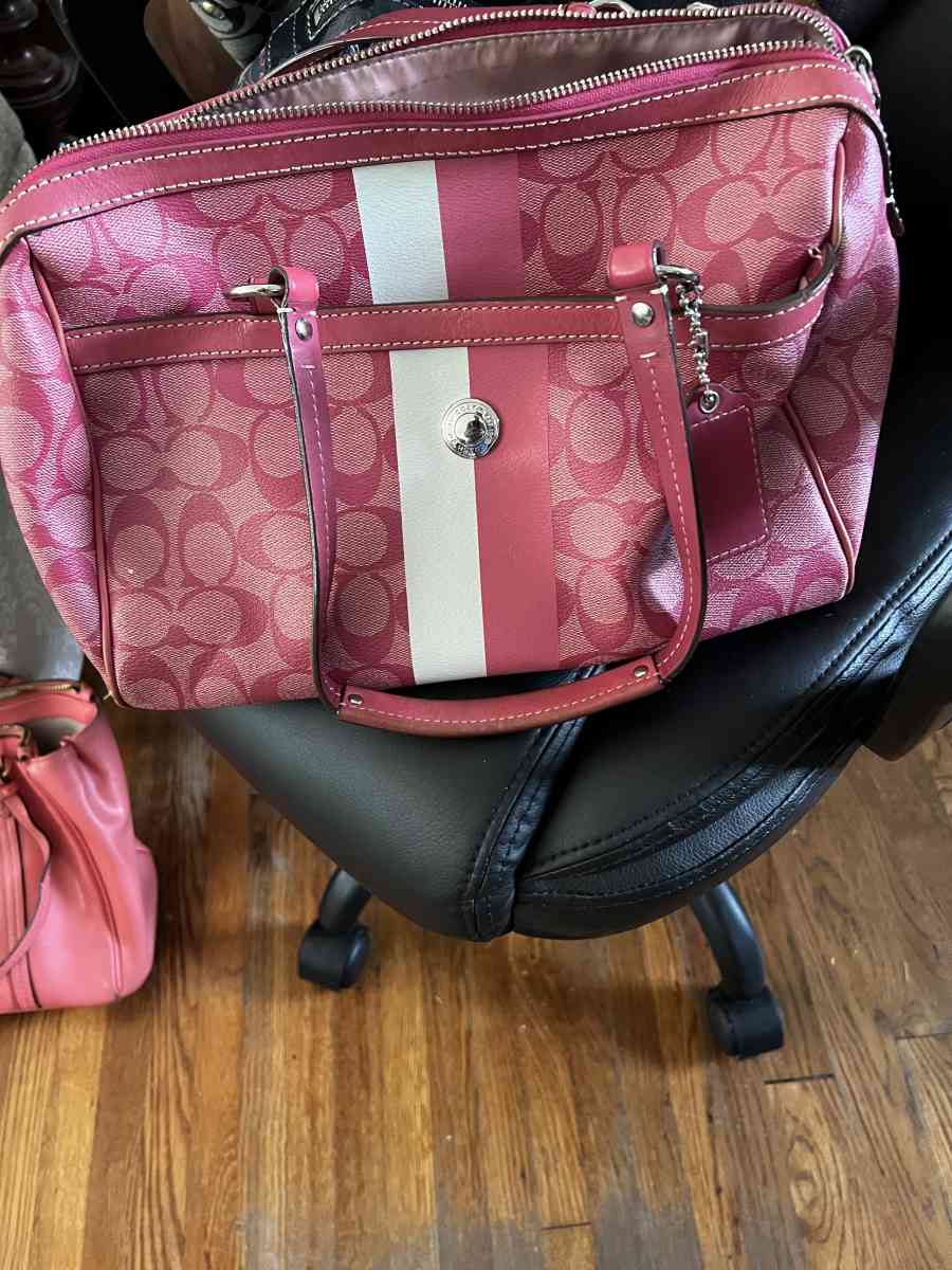 coach hand bag