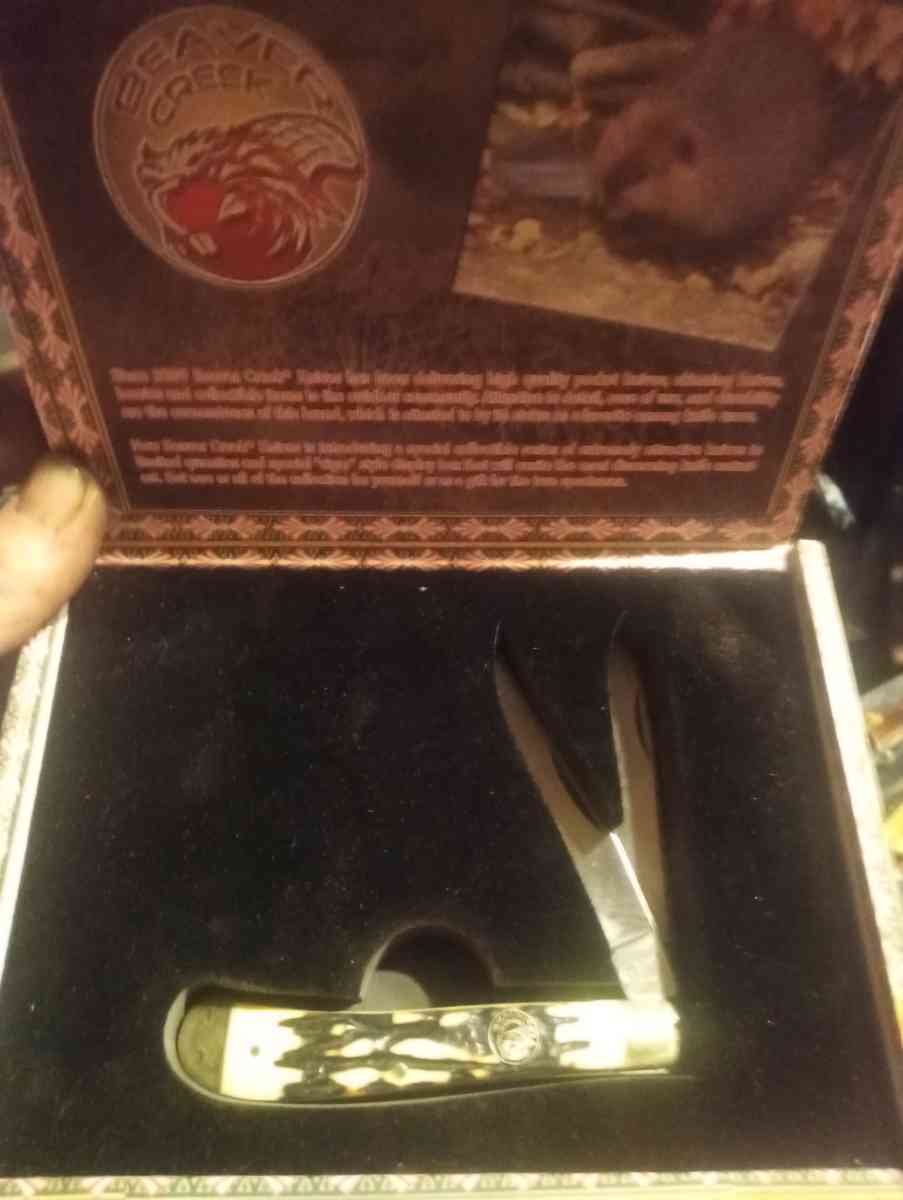 lots of knives old new most worth money - Acworth, Georgia - FleaMarketBay