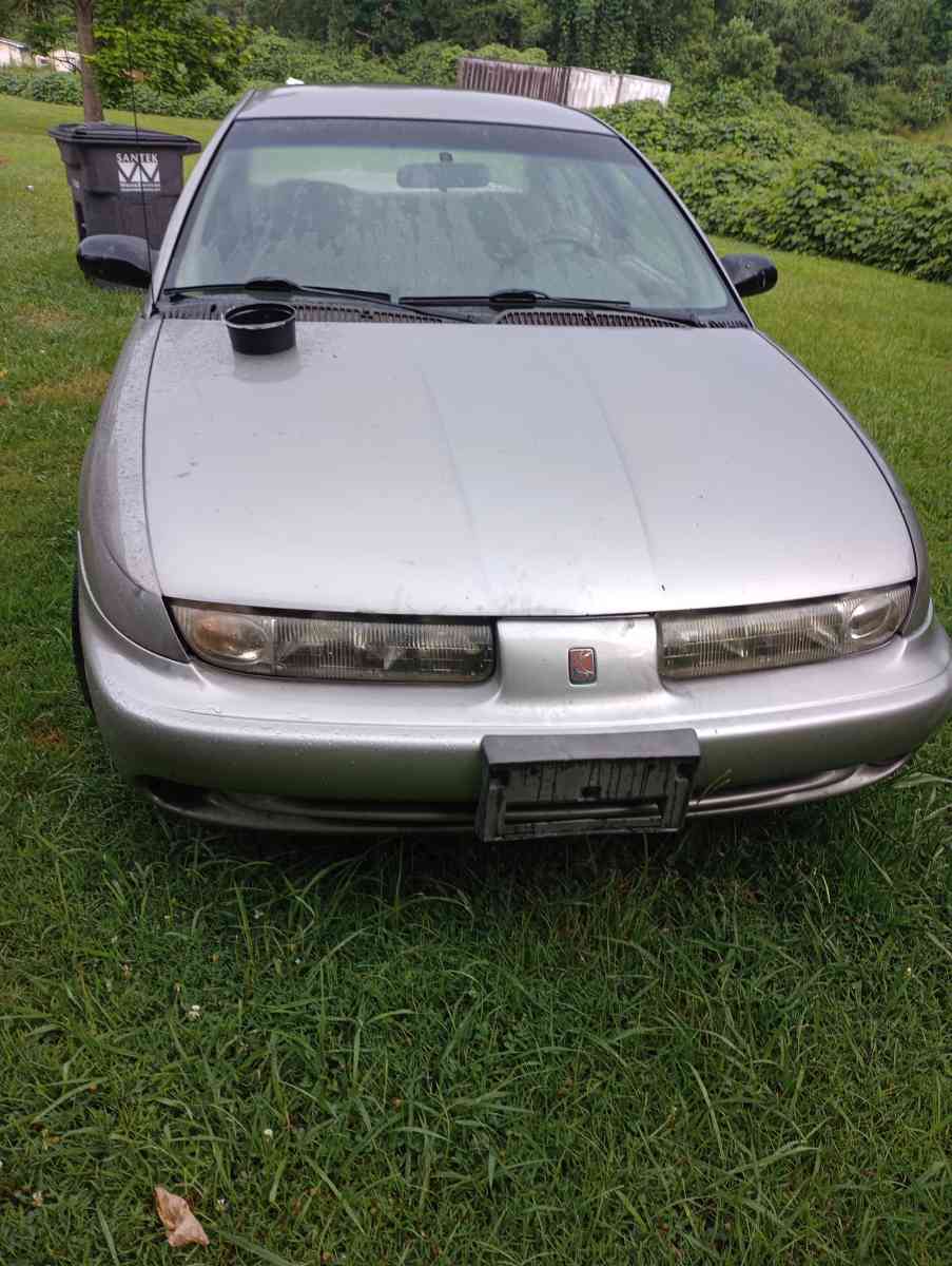 1998 Saturn sedan 4dr - Clay, Alabama - FleaMarketBay