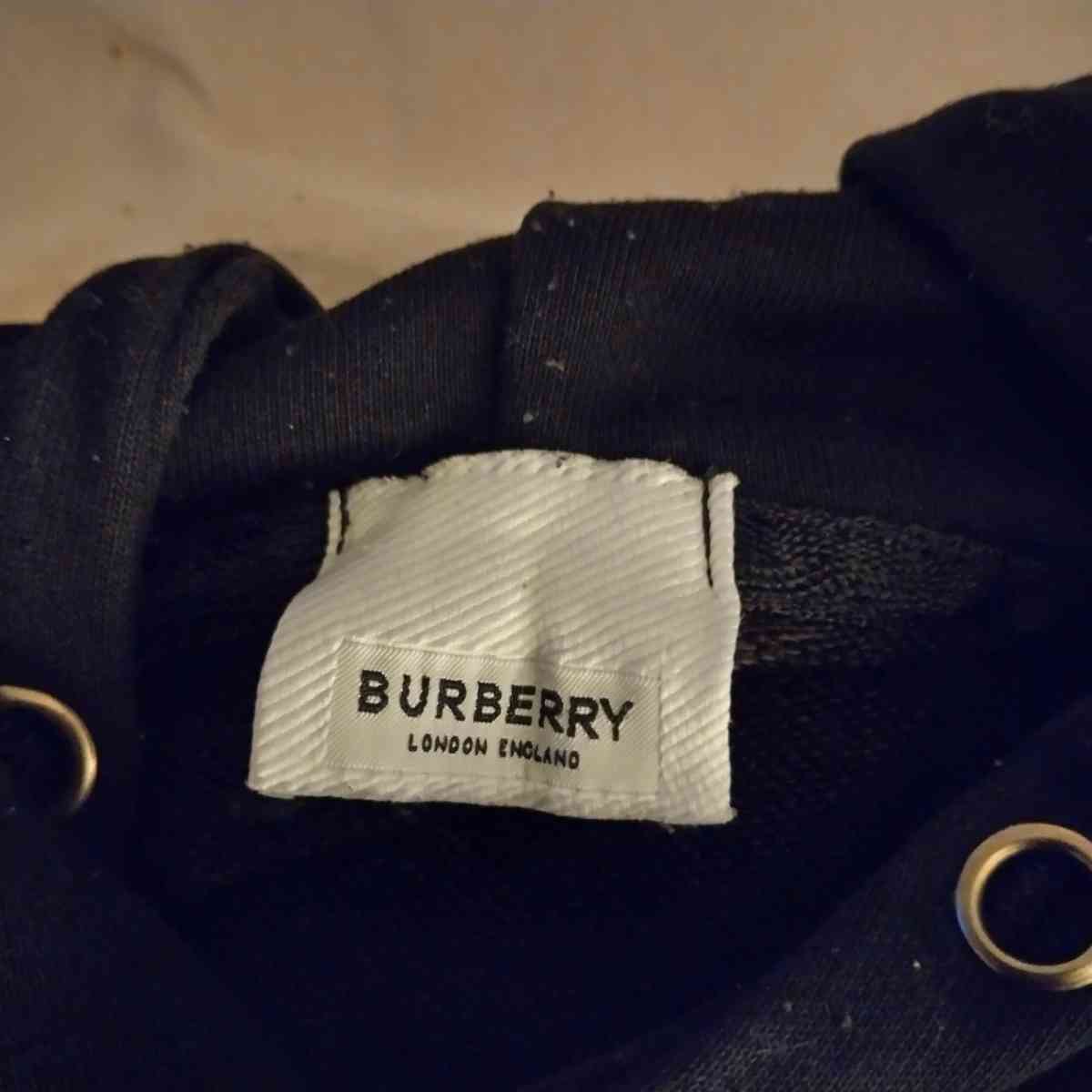 mens Burberry hoodie - Houston, Texas - FleaMarketBay
