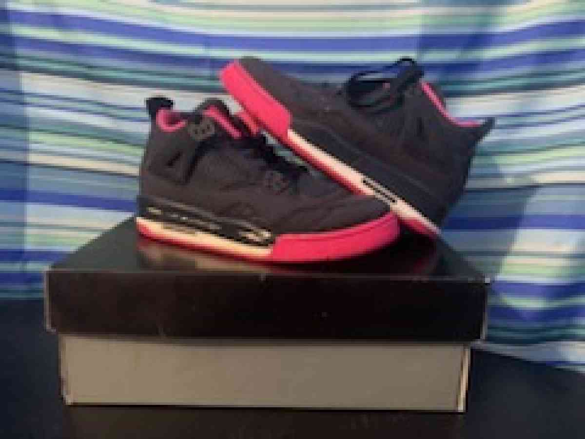 Retros Denim - Wichita, Kansas