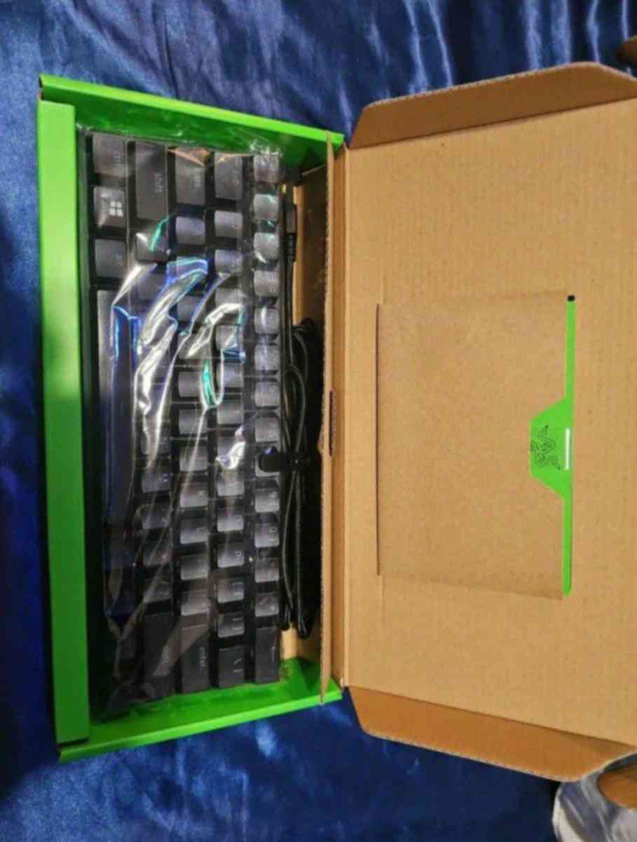 Keyboard And Mouse - Hollister, California - FleaMarketBay