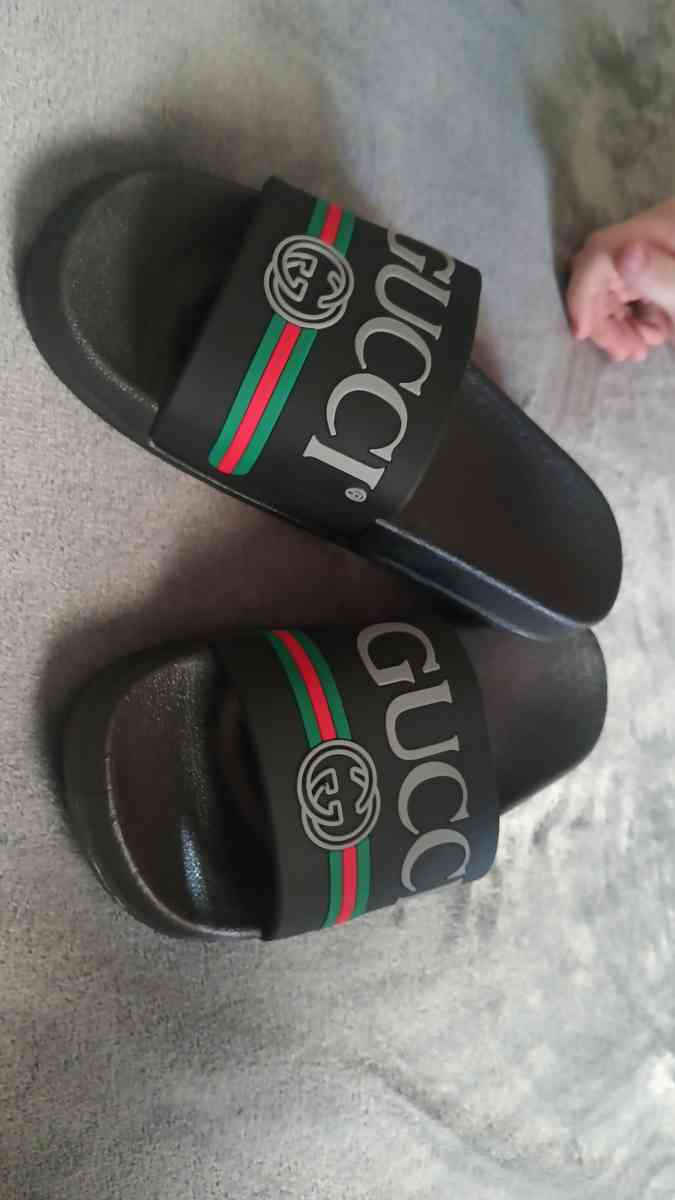 Gucci slides size 42 - Beattyville, Kentucky