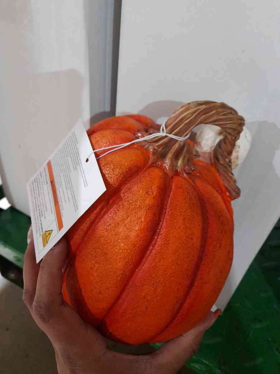 Halloween lighted pumpkin - Fort Lauderdale, Florida - FleaMarketBay