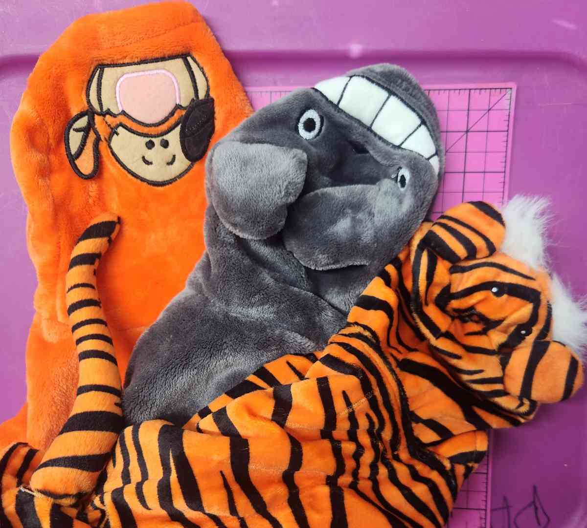 Pet Dog Lot of 5 Full Length Outfits Never Worn SZs ML - Kenner, Louisiana - FleaMarketBay