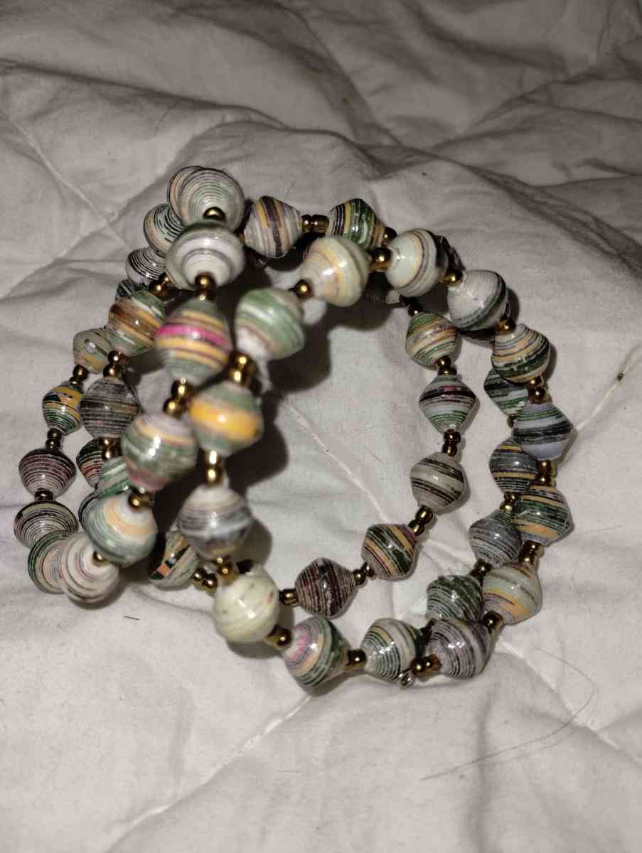 Beautiful beaded wrap around bracelet - Kansas City, Missouri - FleaMarketBay