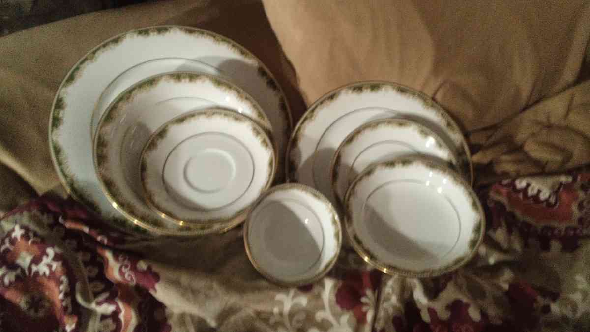 noritake china dishes with ailer plated spoons and forks - Kaplan, Louisiana - FleaMarketBay