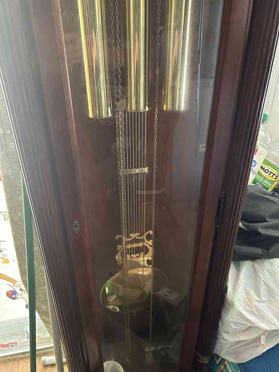 grandfather clock - Desoto, Texas - FleaMarketBay
