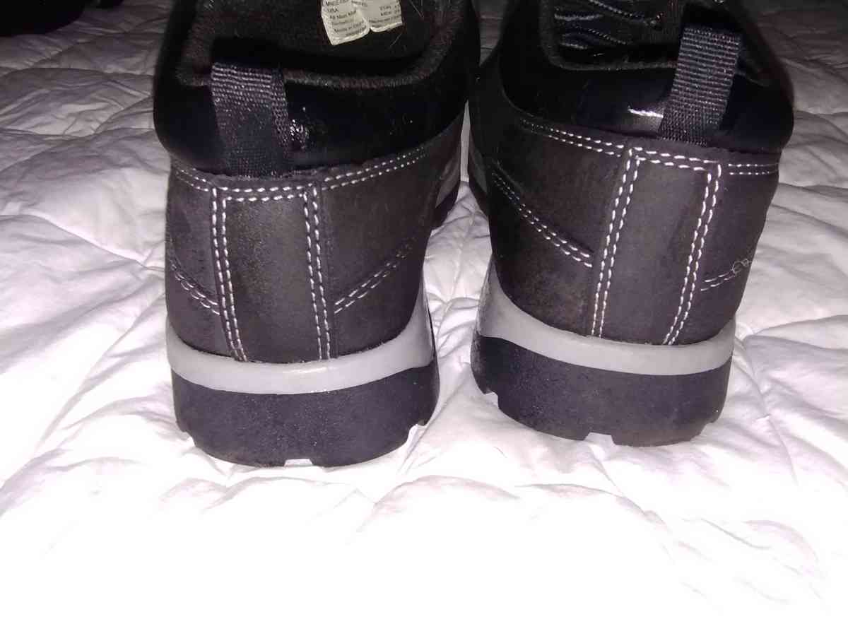 George work shoes - Platte City, Missouri - FleaMarketBay