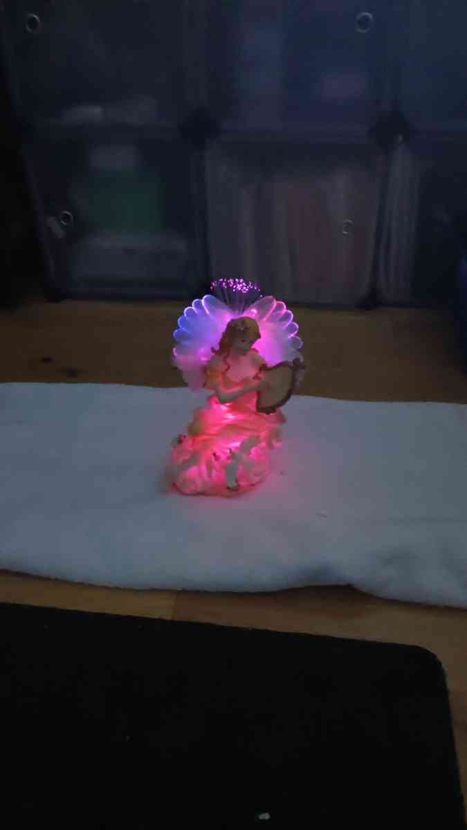 Angel change colors - Glen Cove, New York - FleaMarketBay