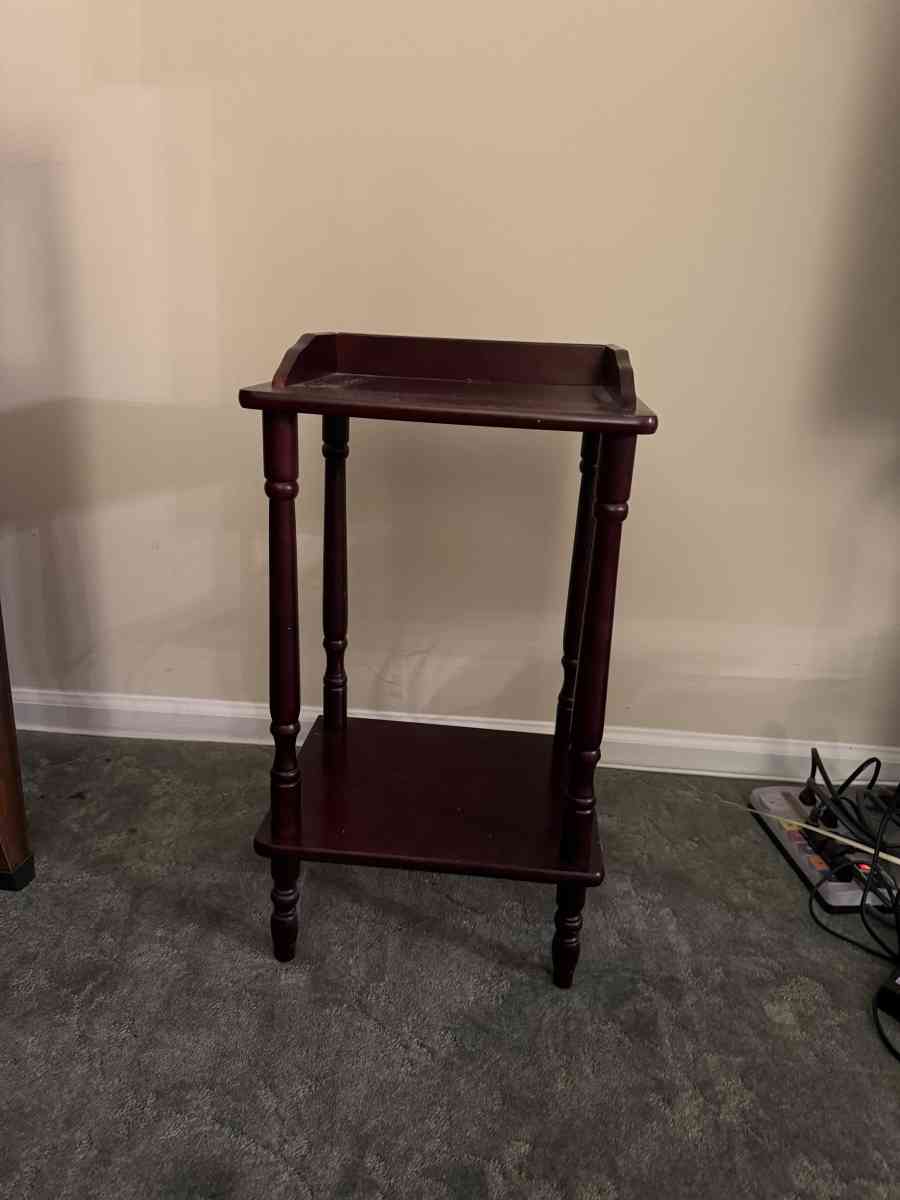 Phone Table - Richboro, Pennsylvania