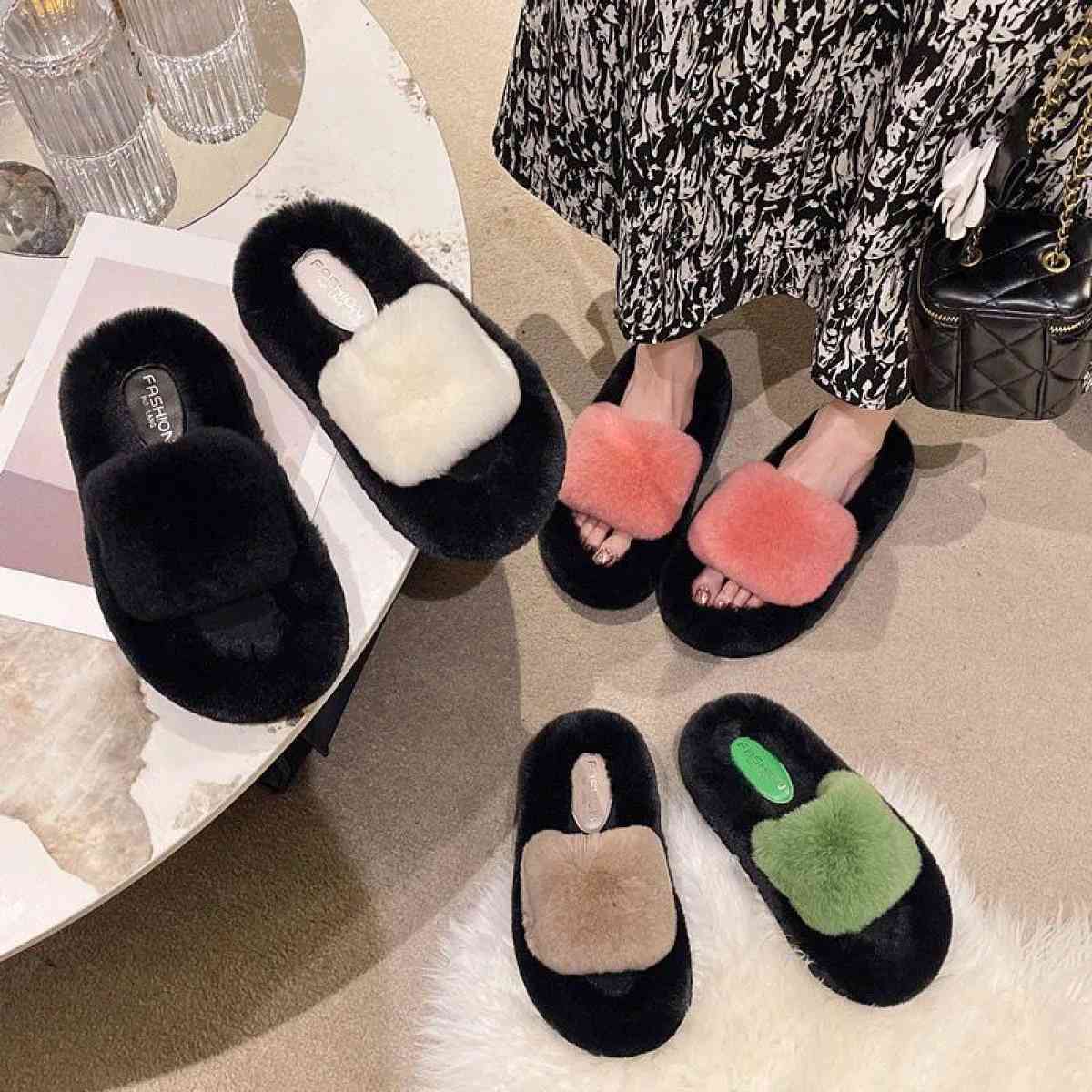 sliper - Bronxville, New York - FleaMarketBay