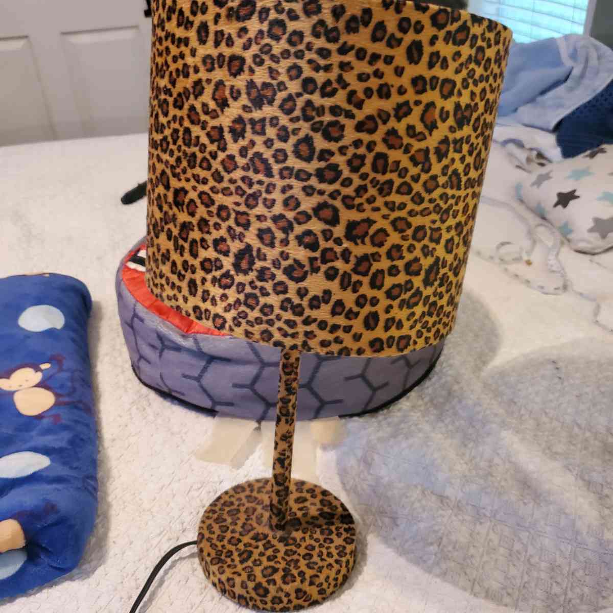 cheetah lamp - Plant City, Florida - FleaMarketBay