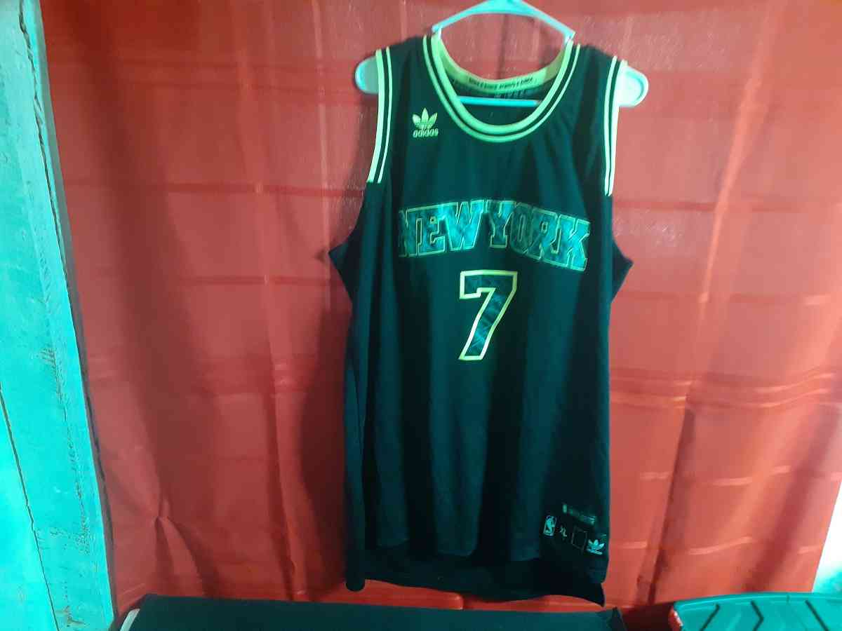 NFL and NBA MENS Jerseys  Large - Fredonia, Pennsylvania