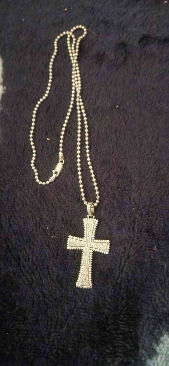 Sterling silver necklace and cross pendant - Denver, Colorado