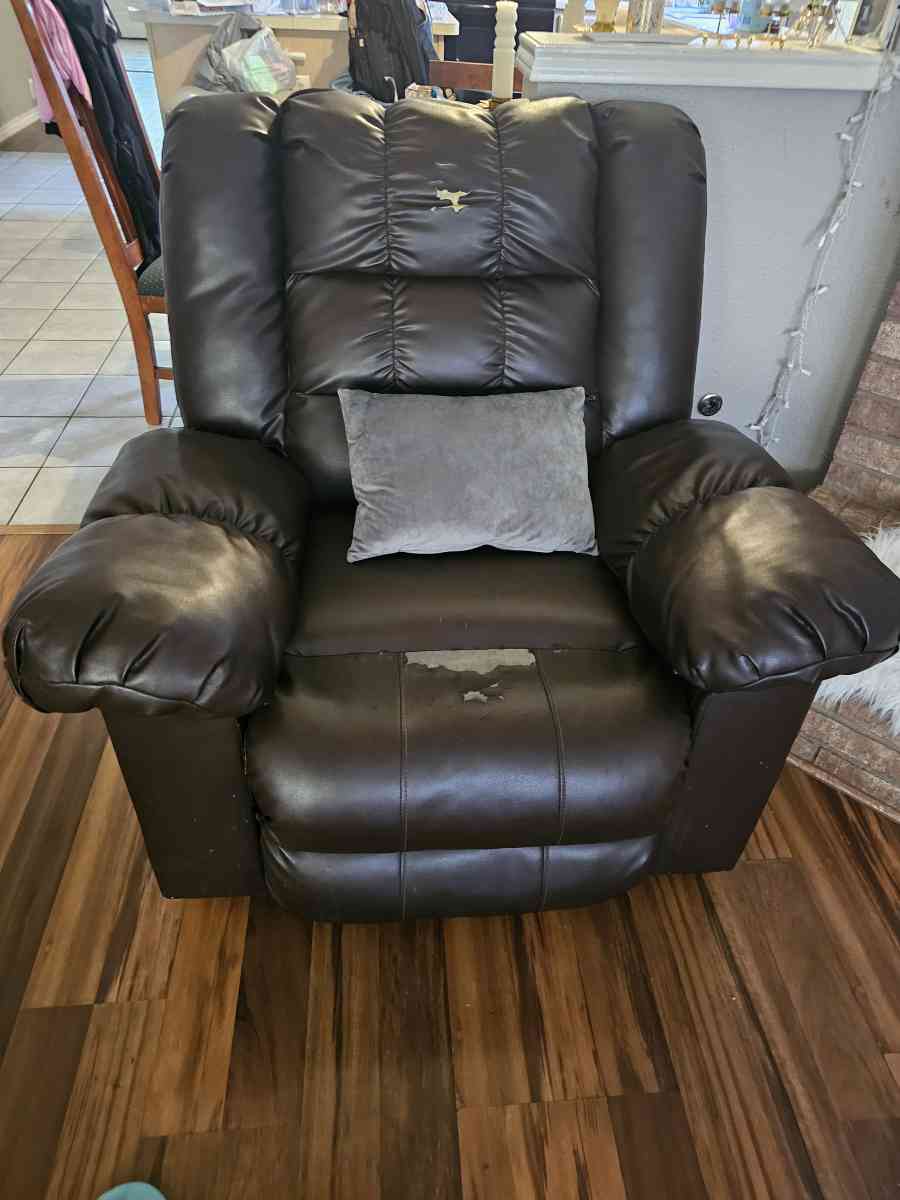 recliner - Arlington, Texas