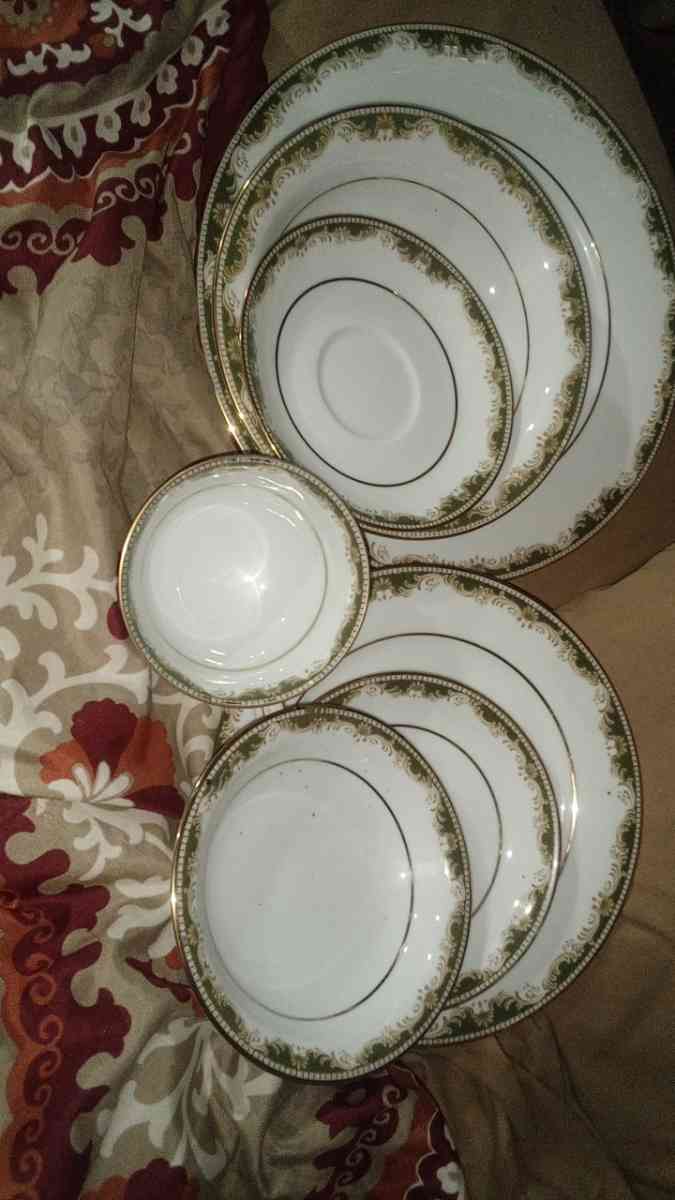 noritake china dishes with ailer plated spoons and forks - Kaplan, Louisiana - FleaMarketBay