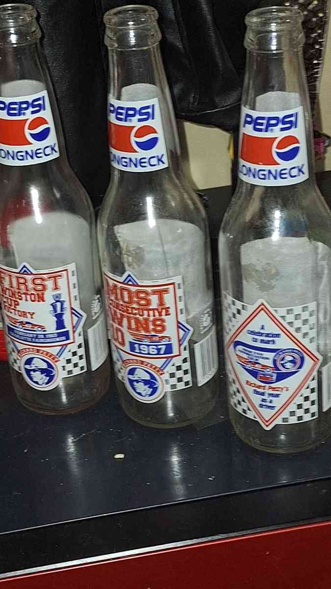 Pepsi collectable bottles 1960 19671962 n 44 Kyle petty coke - Dauphin, Pennsylvania
