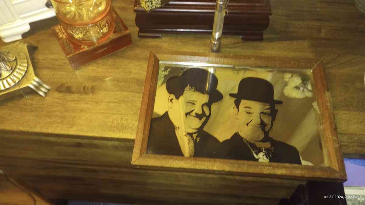 VINTAGE LAUREL AND HARDEY FRAMED PICTURE - Altamonte Springs, Florida