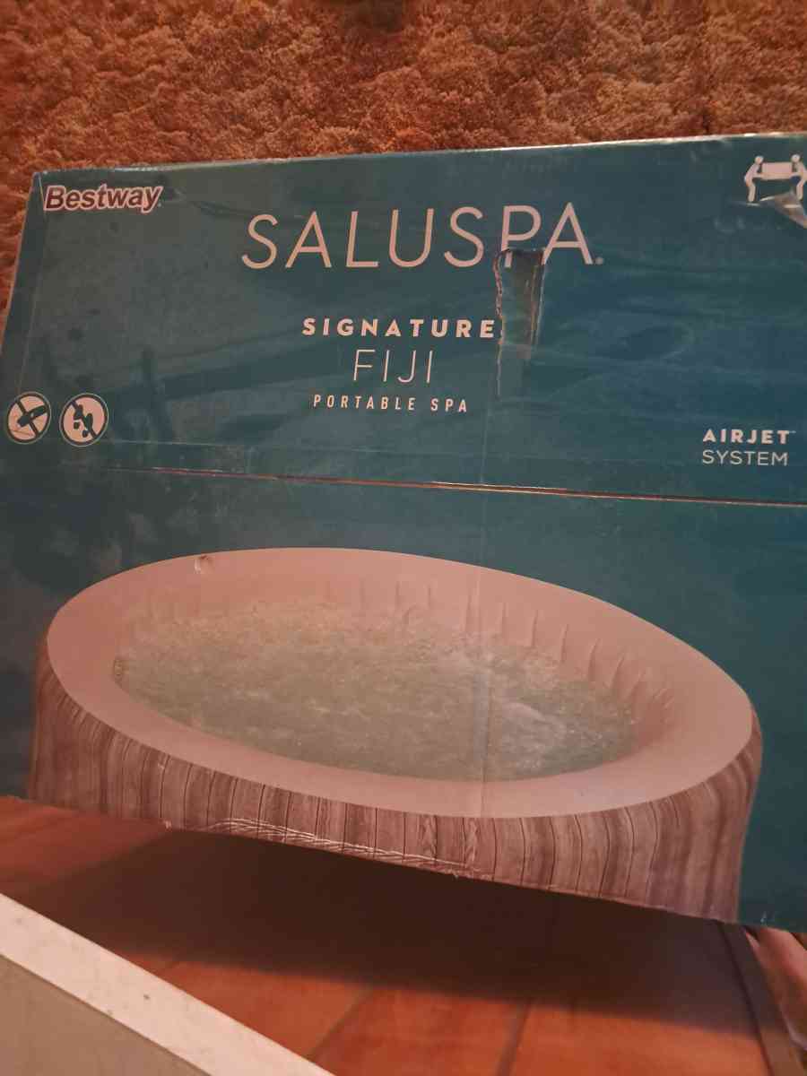 hot tub and spa - Coffeyville, Kansas