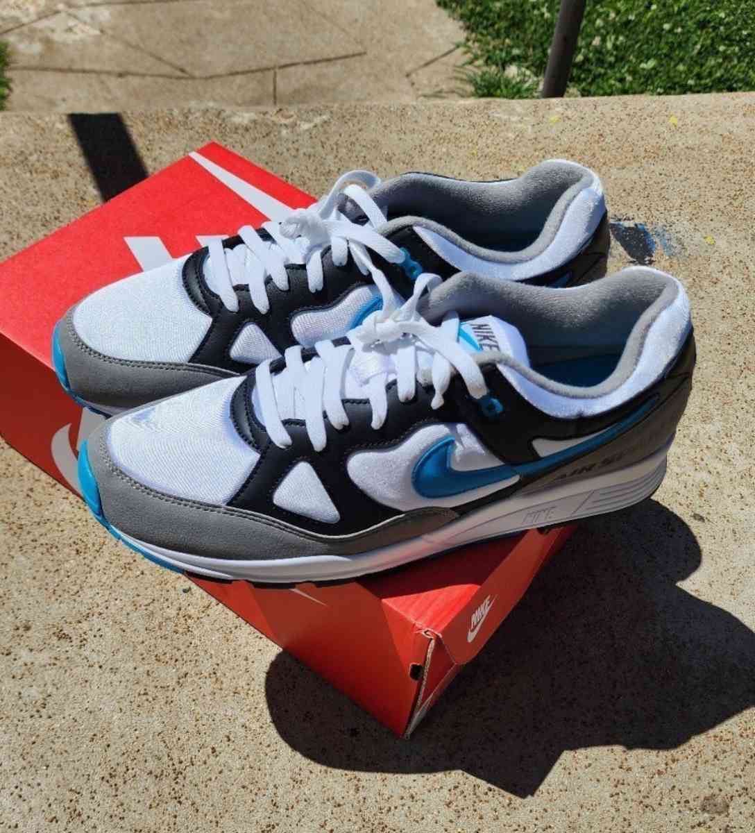 Nike Air Span 2 Laser Blue  White  Mens Size 14 - Saint Louis, Missouri - FleaMarketBay