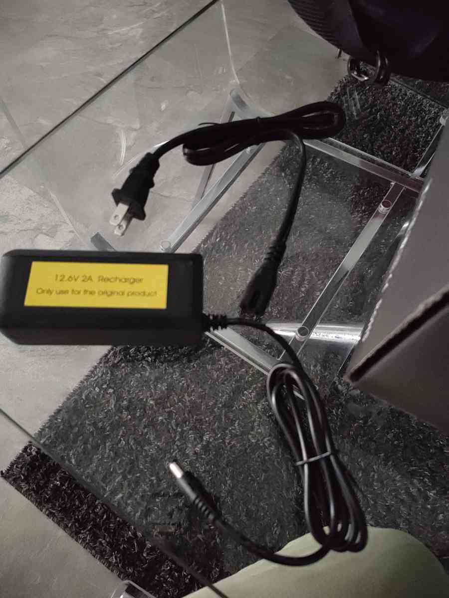 Cordless Led Nail Lamp 64W Pickup by buyer or delivery to an - Fort Lauderdale, Florida - FleaMarketBay