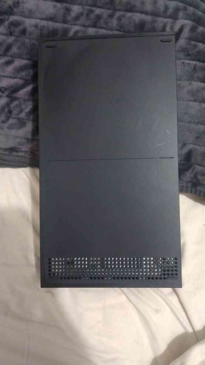 Xbox Series S - San Francisco, California - FleaMarketBay