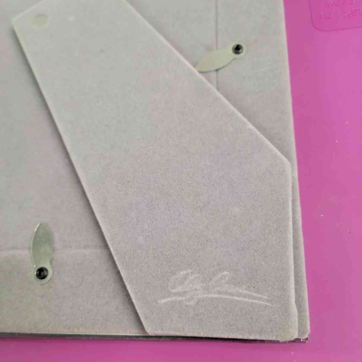 Oleg Cassini Ice Crystals 5 x 7 Picutre Frame - Kenner, Louisiana - FleaMarketBay