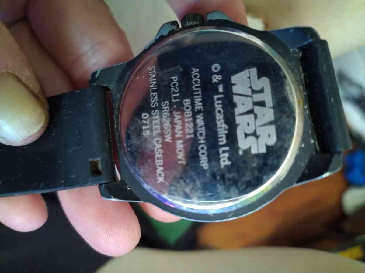 accutime analog watch boba Fett face - Anderson, Indiana - FleaMarketBay