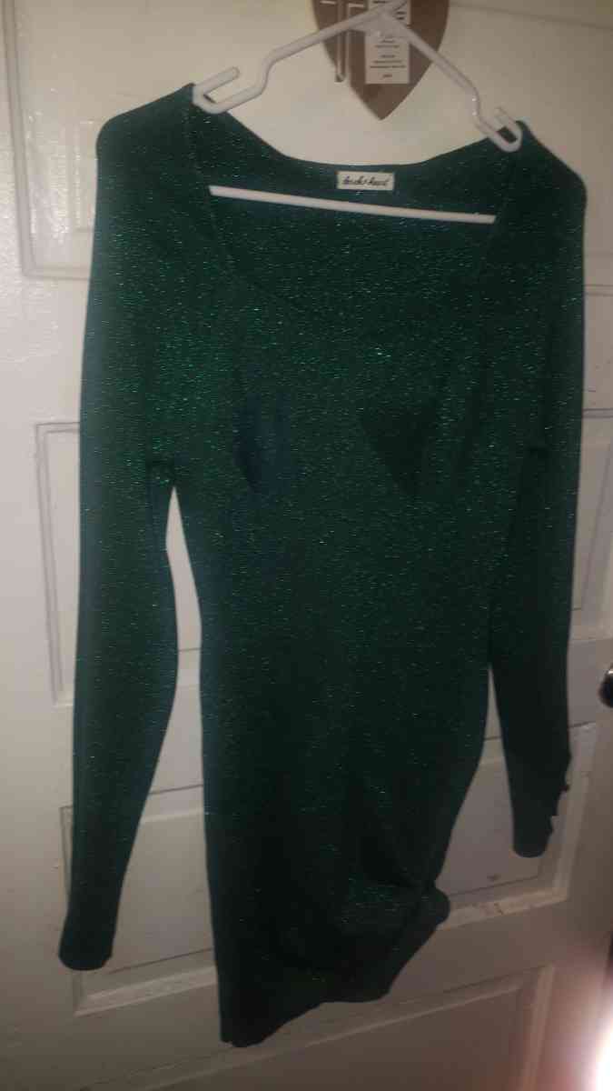 designer dress - Fort Wayne, Indiana - FleaMarketBay