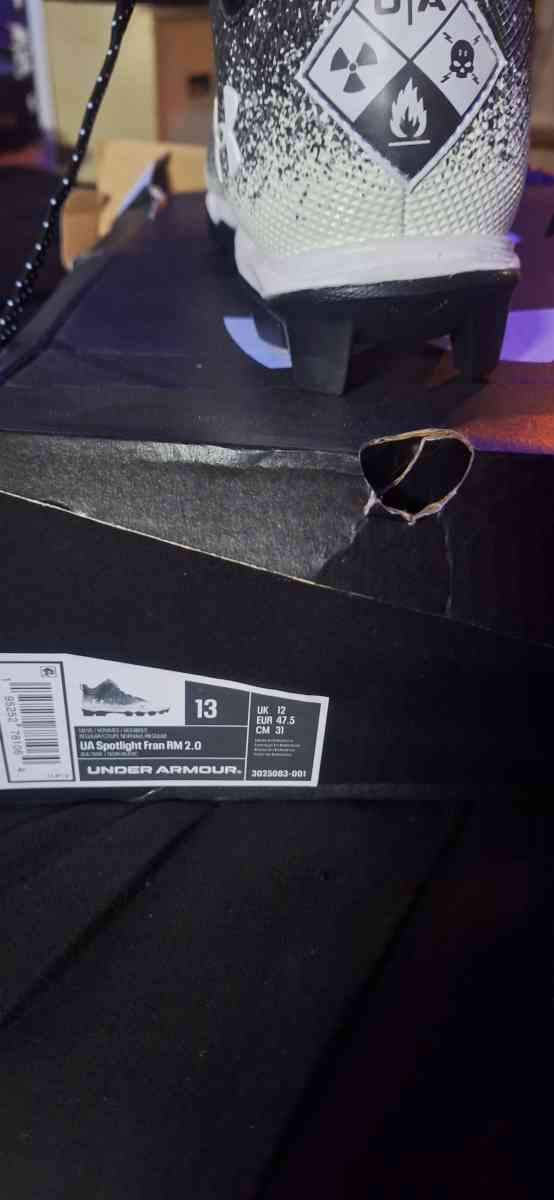 Under Armour Football Cleats Size 13 - Falkville, Alabama - FleaMarketBay