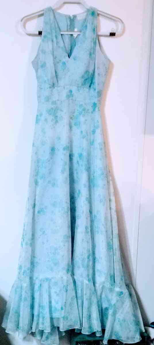 brides by Shirley bridal formals - Cave City, Arkansas - FleaMarketBay