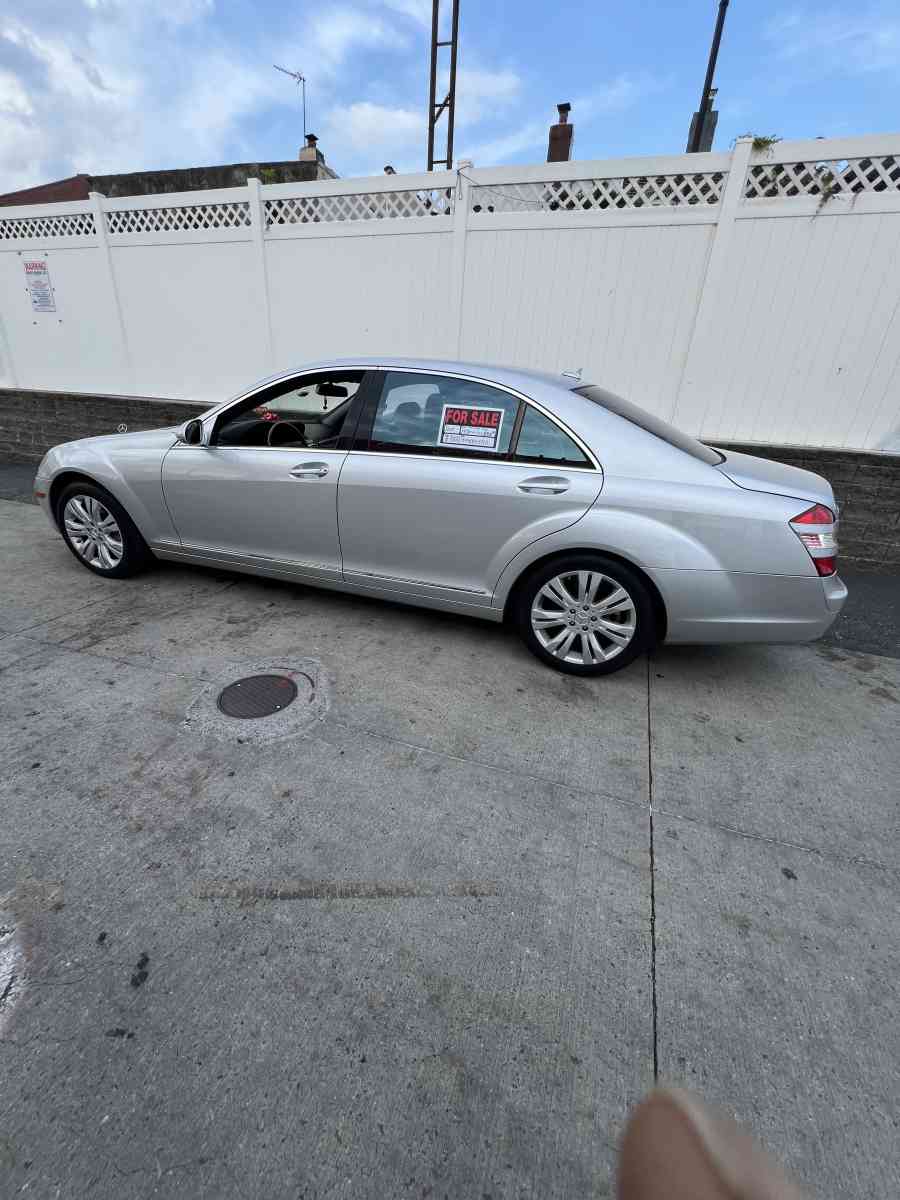 2009 Mercedes S550 S class For Matic 149000k miles runs and - Ozone Park, New York - FleaMarketBay