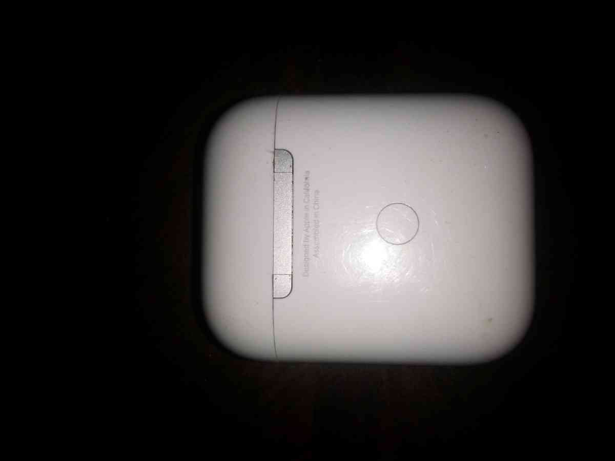Airpods Case iPhone - Columbia, South Carolina - FleaMarketBay