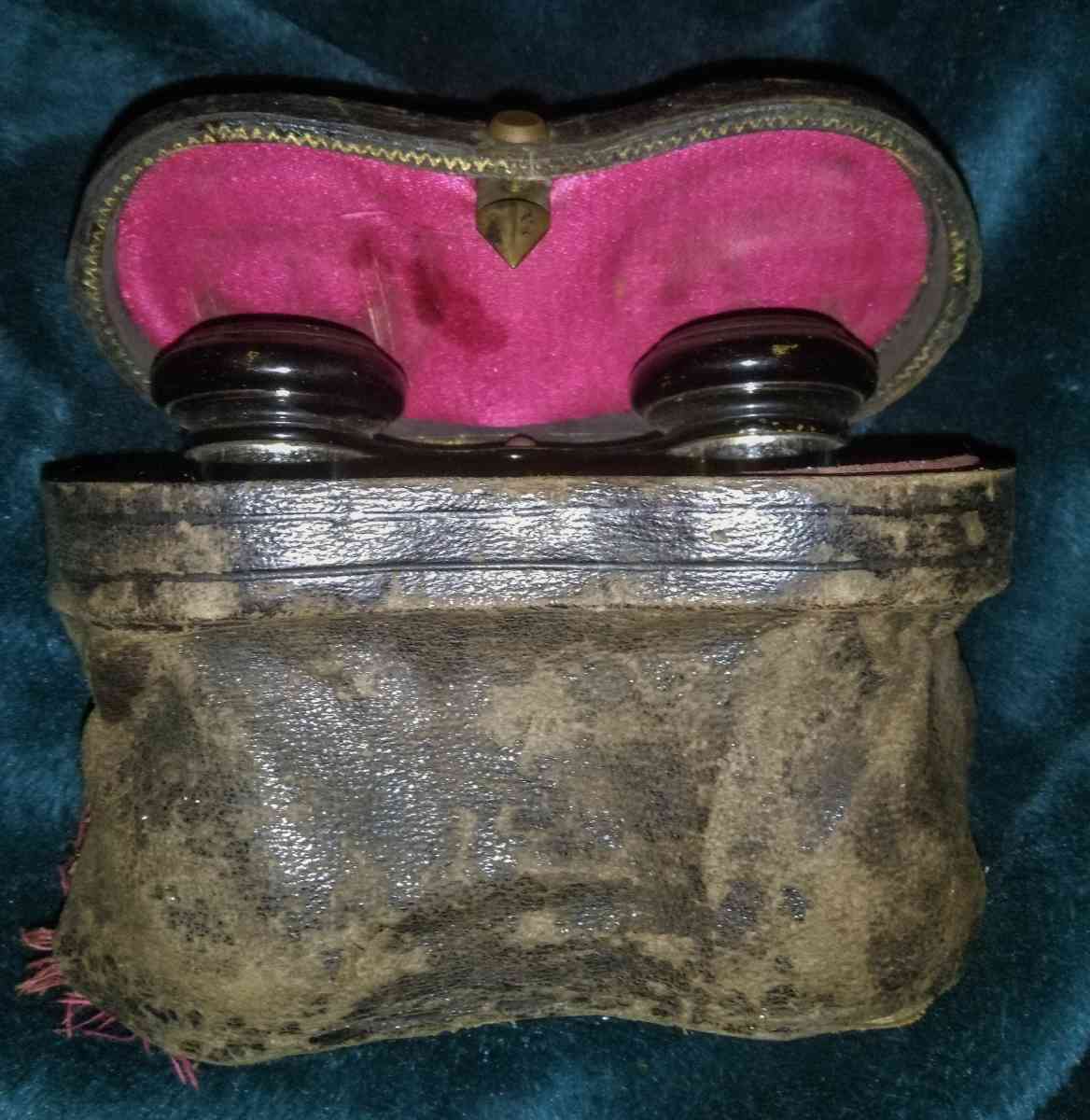 1898 French opera glasses - Altamonte Springs, Florida - FleaMarketBay