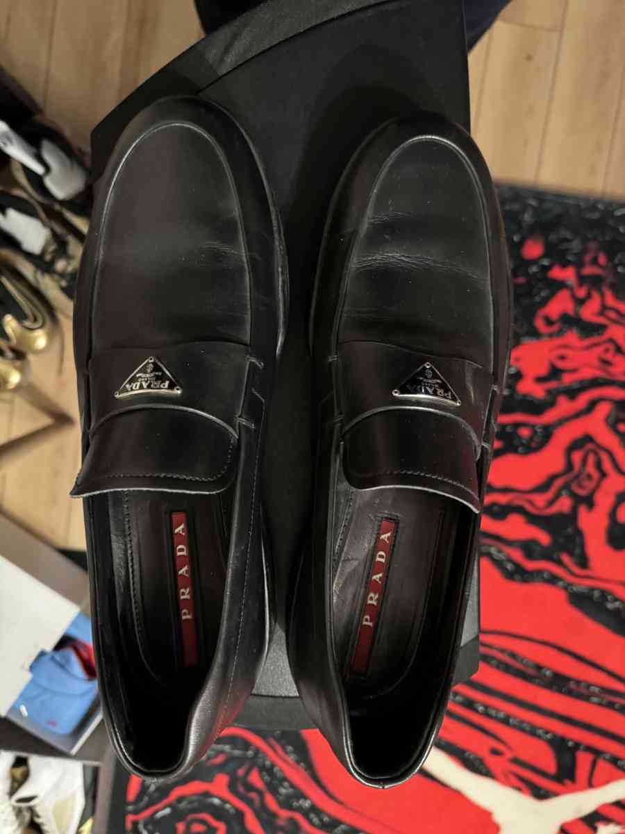 PRADA SHOES - Hibbing, Minnesota - FleaMarketBay