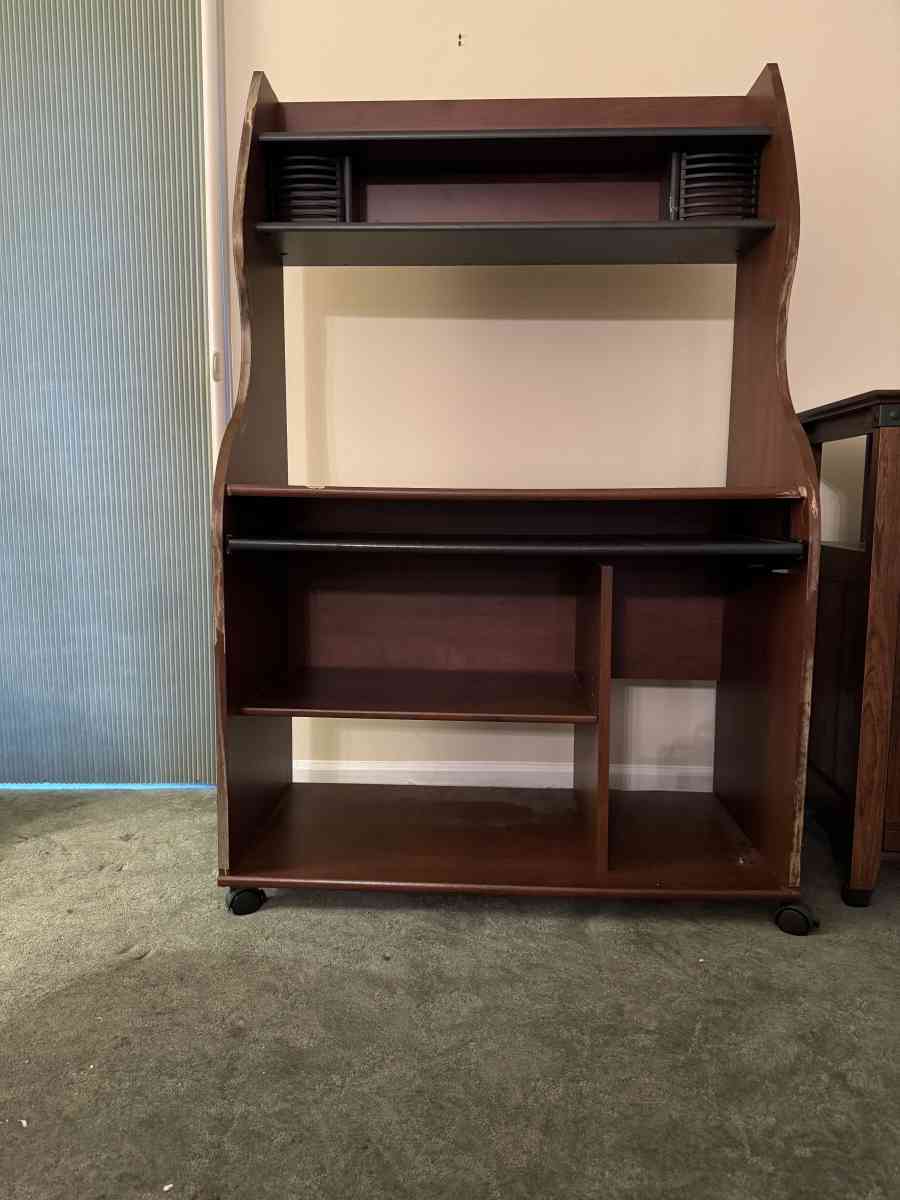 Computer Desk - Richboro, Pennsylvania