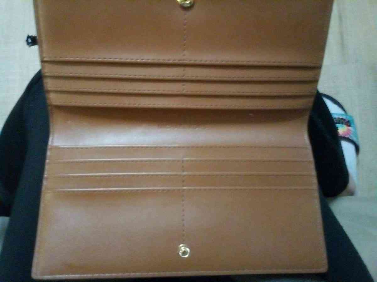 Michael Kors - Dallas, North Carolina - FleaMarketBay