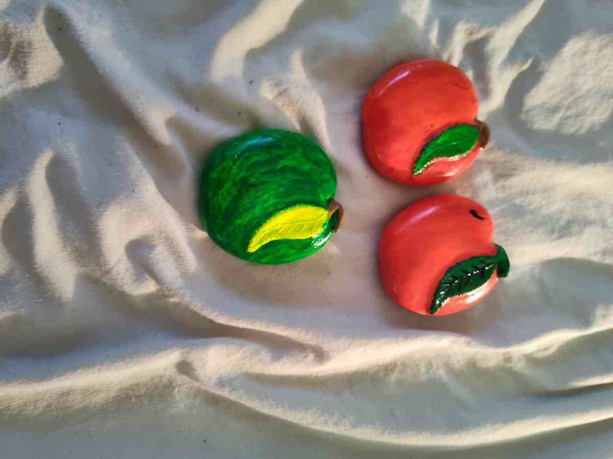 apples - Austin, Texas