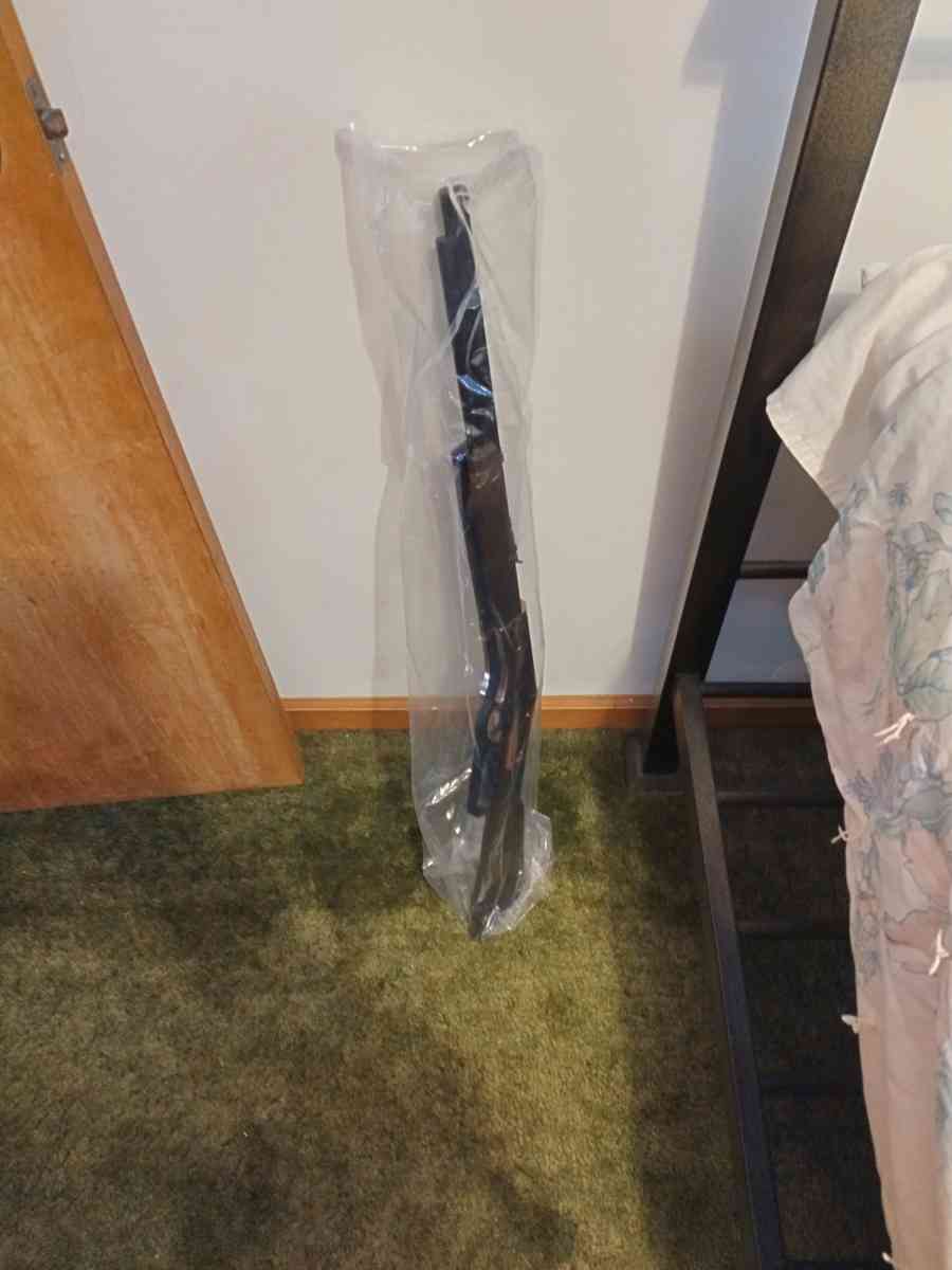 BB gun - Akron, Colorado - FleaMarketBay