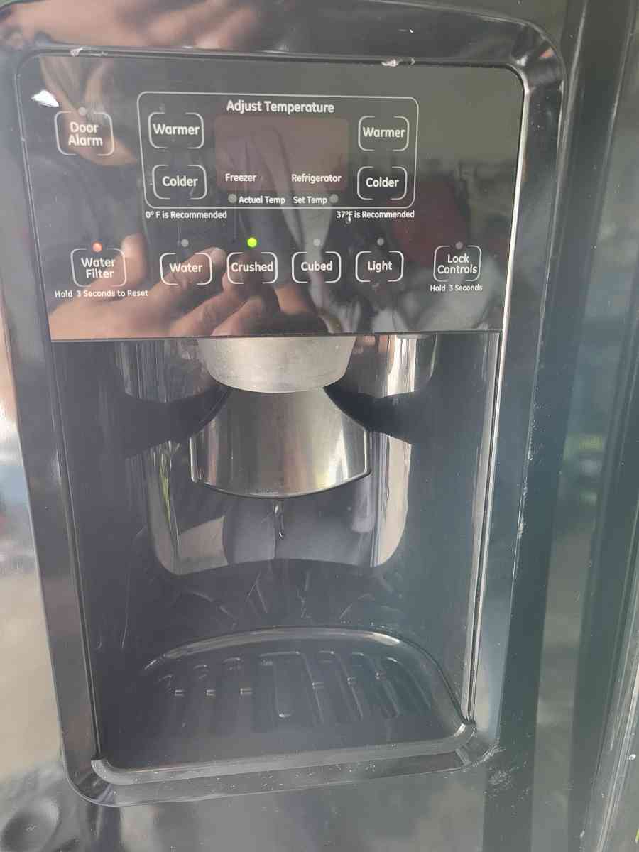 side by side  refrigerator - Houston, Texas - FleaMarketBay