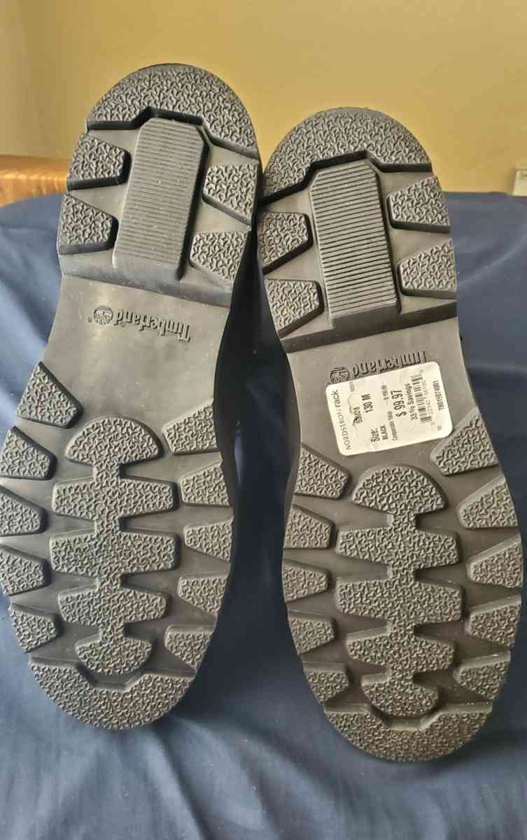 Mens Timbs size 13 JOLIET PICKUP - Joliet, Illinois - FleaMarketBay