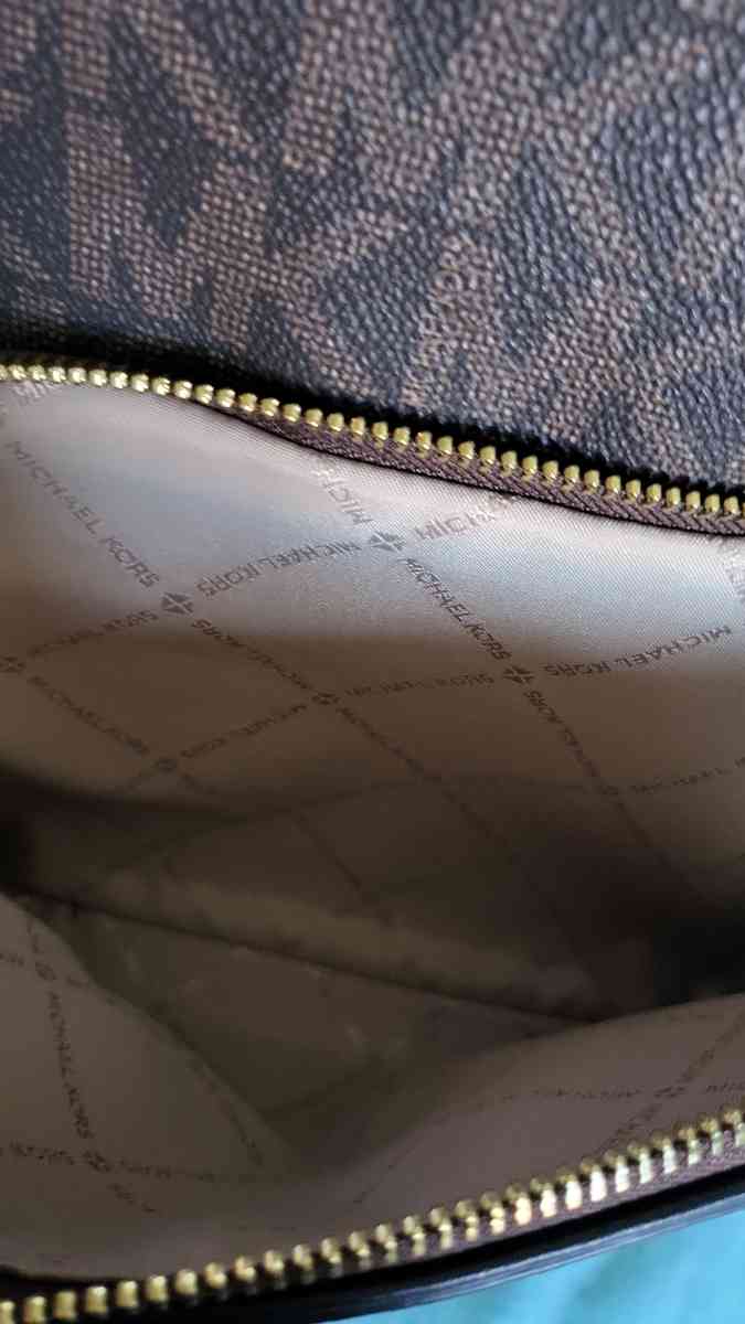 MK BACKPACK IN GREAT CONDITION 120 Im open to offers - San Gabriel, California - FleaMarketBay