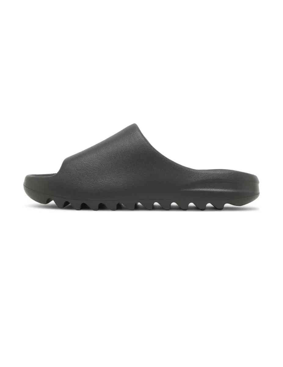 Brand new Yeezy slides onyx size 10 mens - Andover, Massachusetts - FleaMarketBay