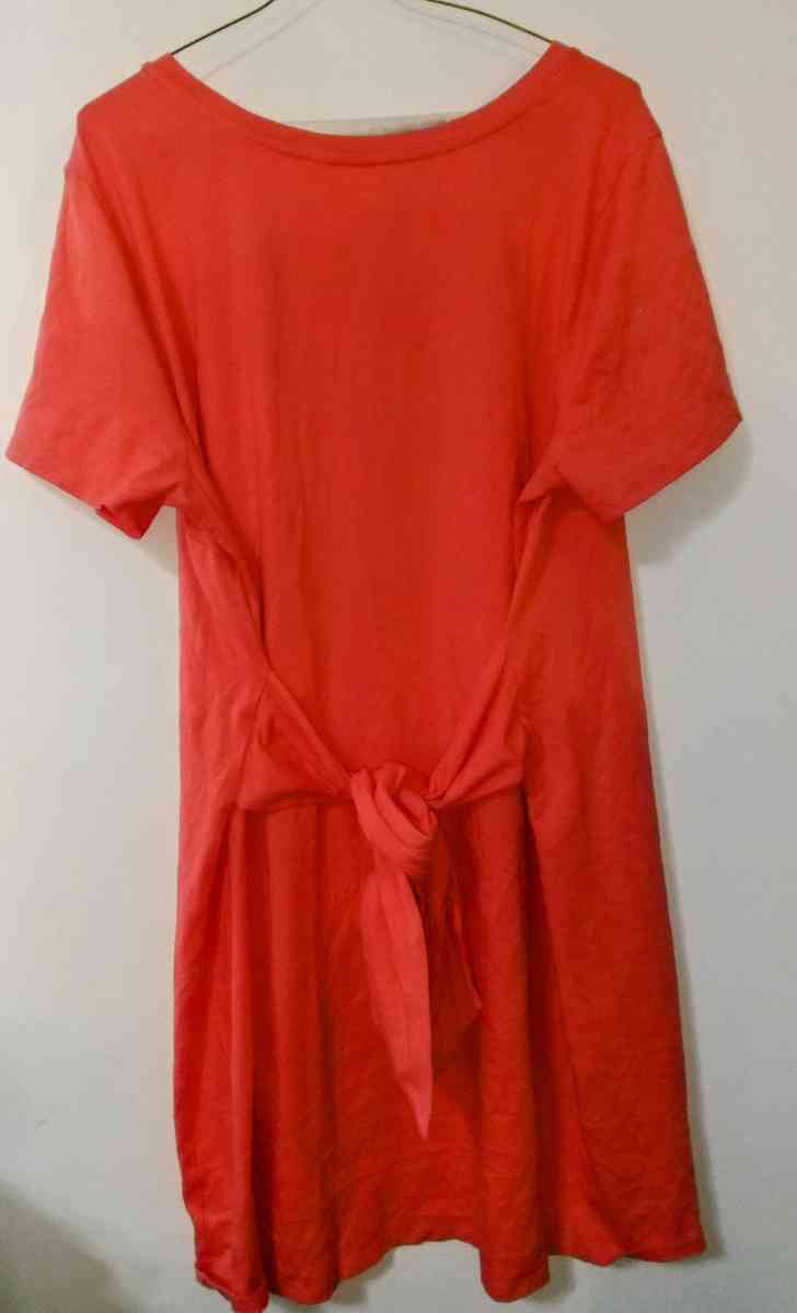 womens XXL clothing - Cave City, Arkansas - FleaMarketBay